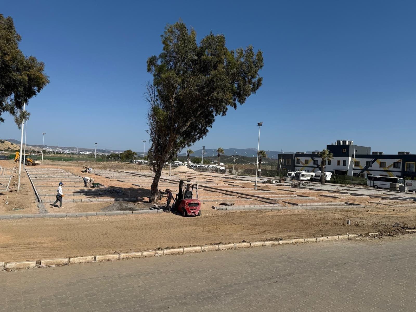 Karavan Park Zemin ve Peyzaj Düzenlemesi (İzmir, Aliağa) - fotoğraf 2
