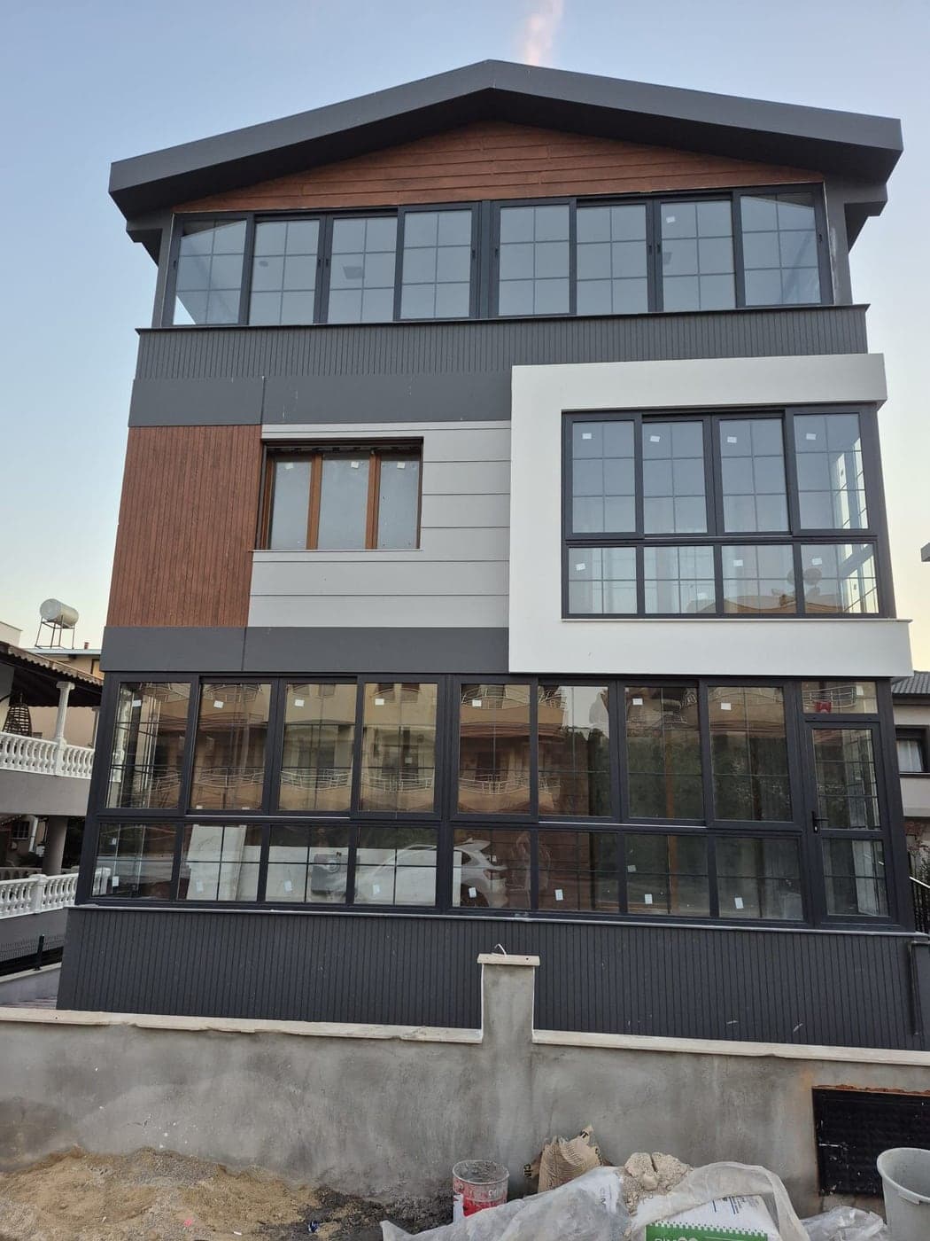 Tripleks Restorasyon ve Cephe Yenileme